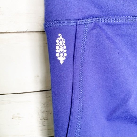 NWT Free People Movement Blue Infinity Leggings - Picture 9 of 9